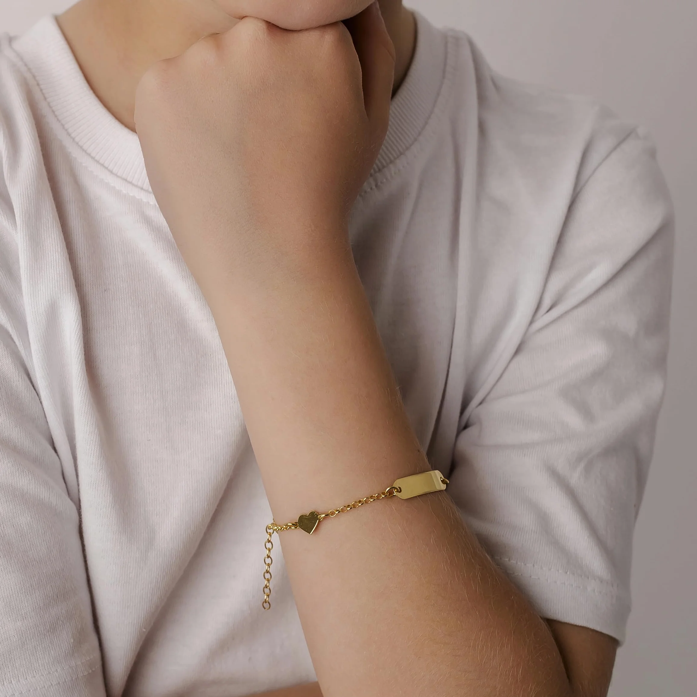 Sakrami Bracciale Argento 925 Bimbo Piastrina Personalizzabile con Nome e Angioletto Smaltato Blu Kids Collection + Confezione Regalo Personalizzata - Braccialetto per Nascita Comunione o Battesimo
