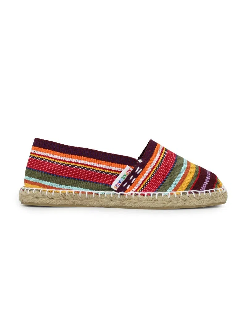 Espadrillas a strisce multicolori fatti a mano in Spagna