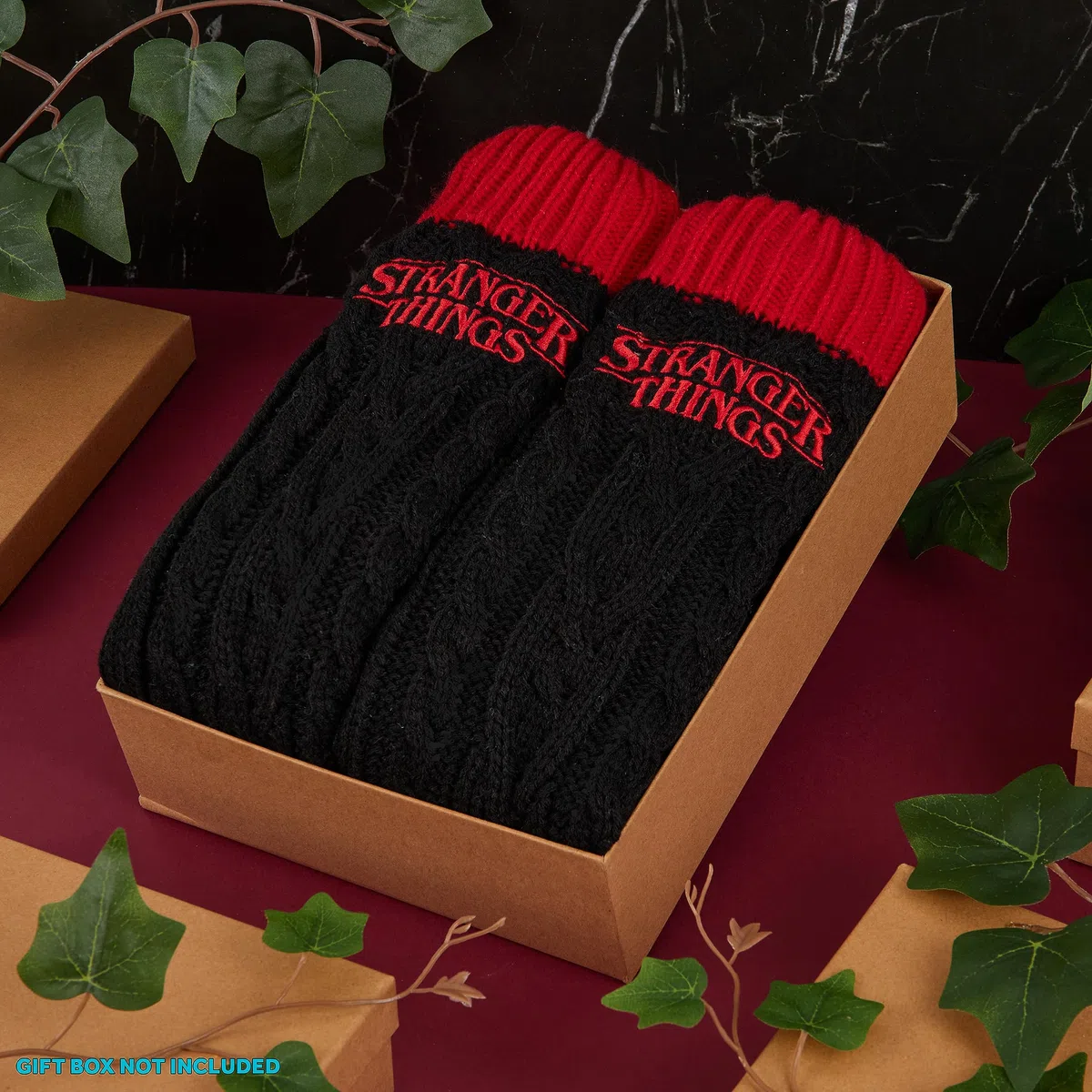 Stranger Things Calze a Pantofola da Donna EU 35-41, Calzini Antiscivolo Donna in Caldo Pile, Idea Regalo Accogliente