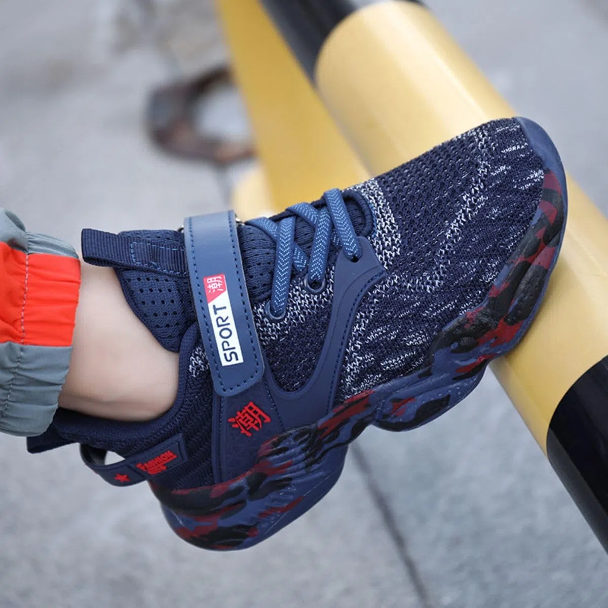 Scarpe da Basket per Ragazzi Scarpe da Ginnastica per Ragazzi Scarpe da Basket per Uomo Fodera per Scarpe Sportive High Top per Bambini Unisex