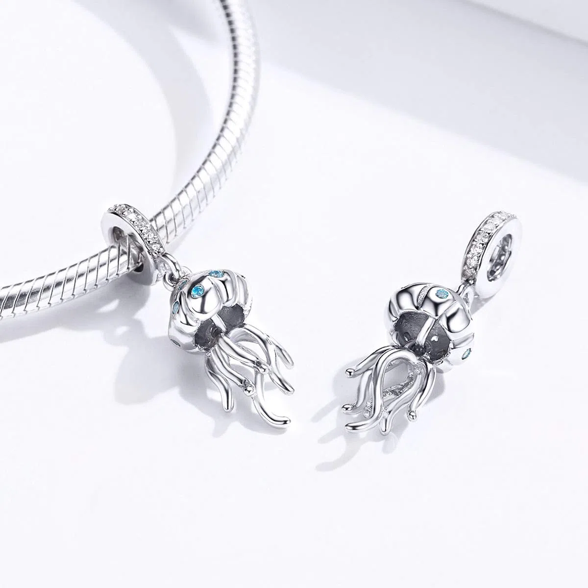 NewL - Ciondolo a forma di medusa subacquea, in argento Sterling 925, per braccialetti e collane