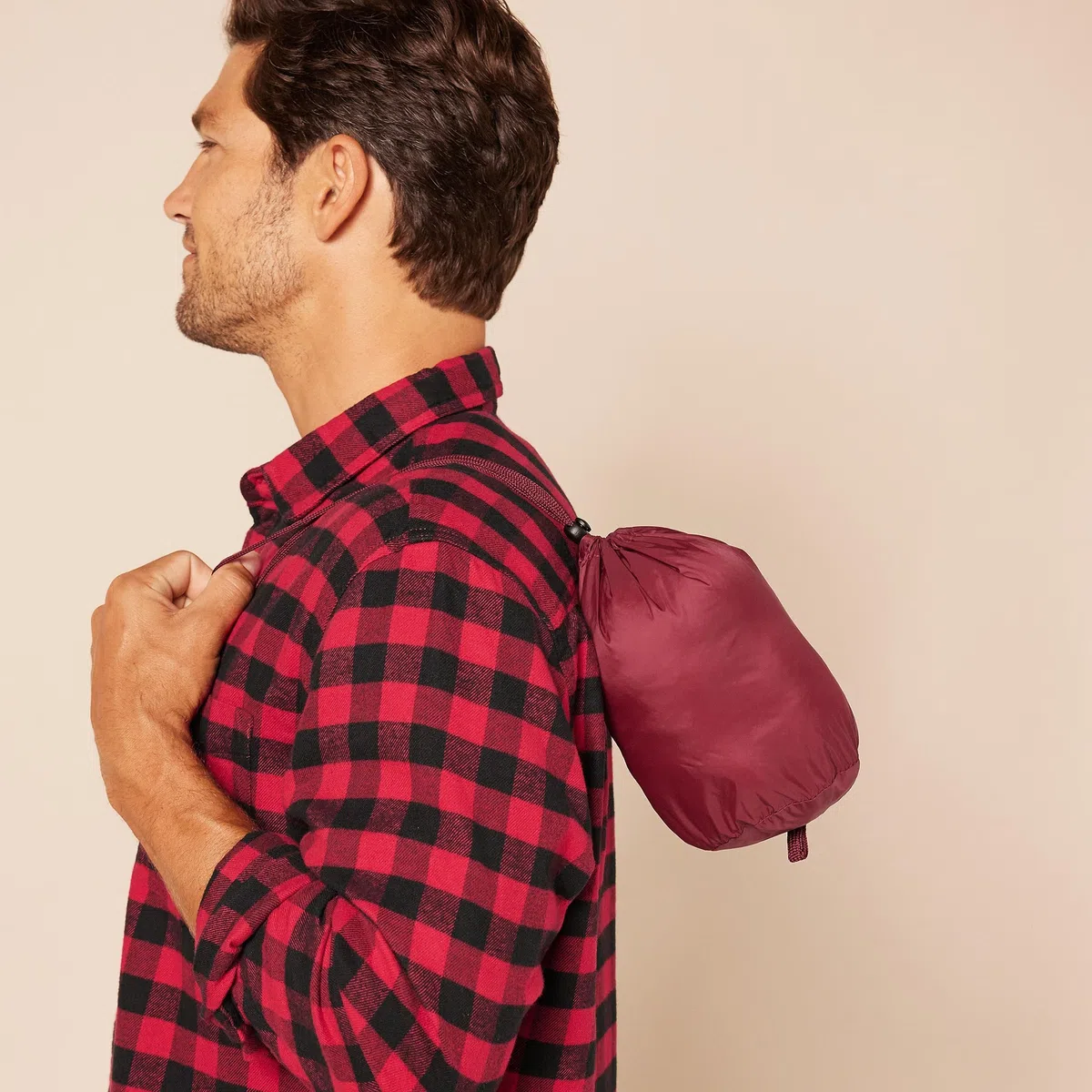 Amazon Essentials Uomo Piumino Smanicato Ripiegabile Impermeabile Leggero