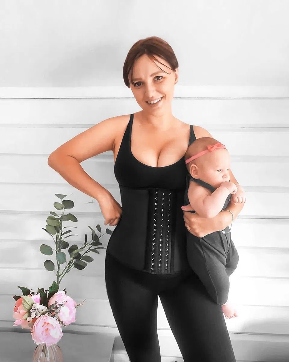 YIANNA Corsetto Donna Dimagrante Modellante Pancera Stringivita Corpetto Latex Waist Trainer Bustino Body Shaper Contenitivo