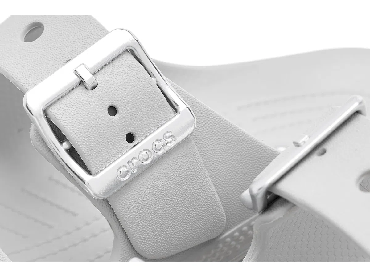 Crocs Saturday Metallic Buckle SndlW ATMO - ATMOSPHERE 37