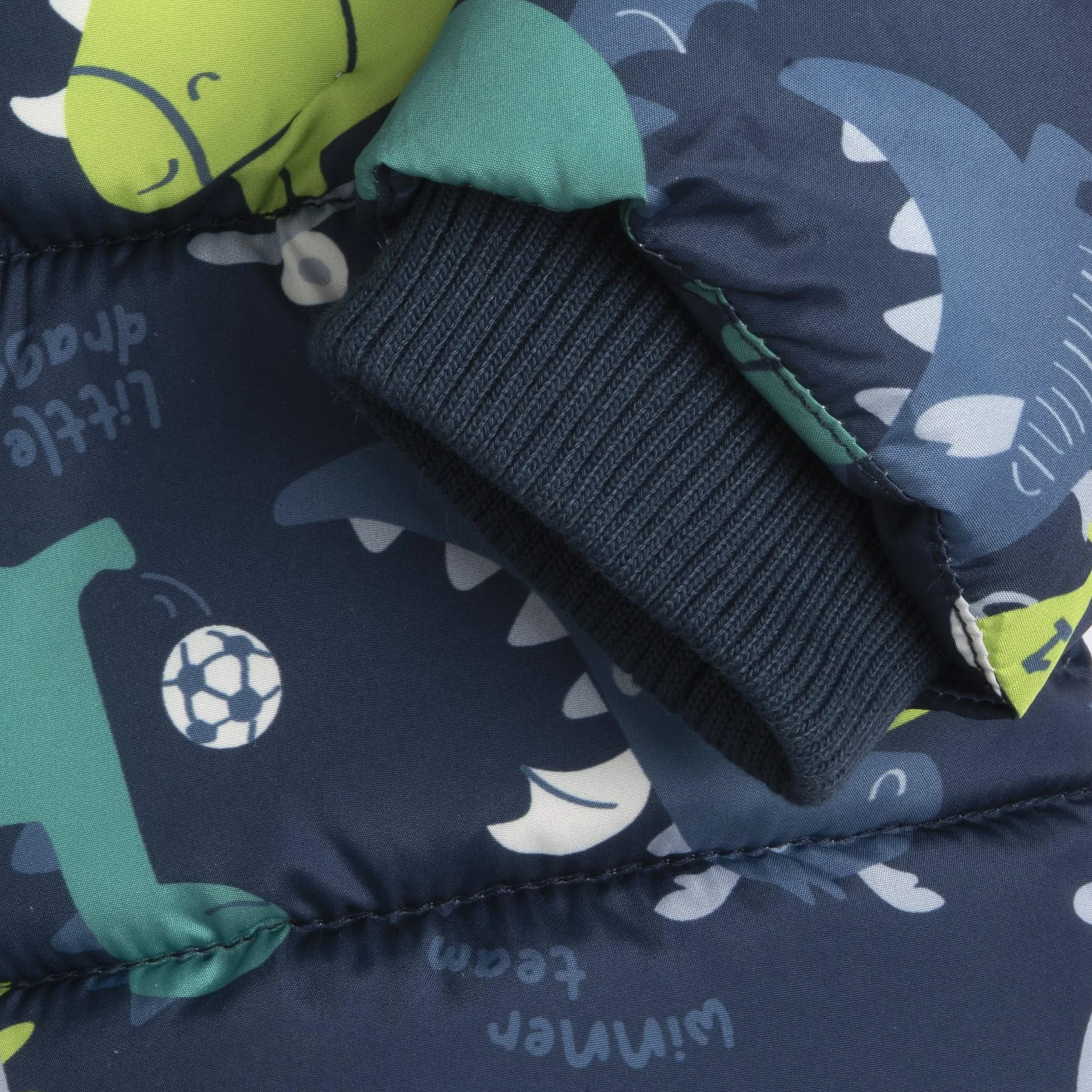 Chicco, Giubbotto Neonato e Neonata in Caldo e Morbido Tessuto, con Cappuccio e Pratica Chiusura, Lavabile in Lavatrice, Abbigliamento Bambino e Bambina, Designed in Italy