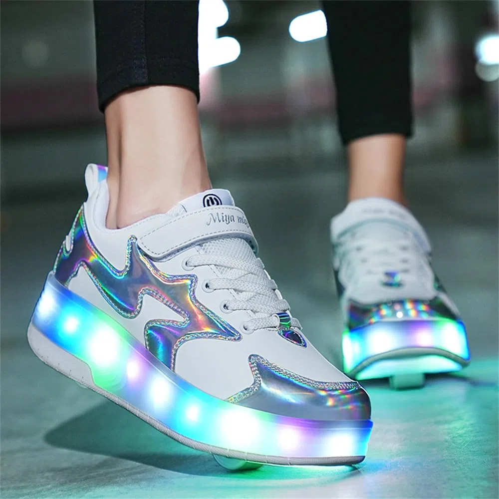 Mateju Scarpe con Rotelle Bambini Scarpe da Skateboard con Due Ruote Retrattile Moda Sneakers 2 in 1 Multiuso per Ragazzo e Ragazza, Traspirante Pattini a Rotelle Scarpe Sportive
