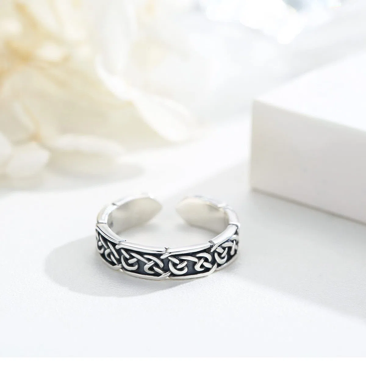 Anello celtico da uomo in argento sterling 925 Anelli aperti regolabili con nodo celtico Anelli punk vintage da donna Anello da dito Gioielli Regali di San Valentino per ragazze Donne Bambini