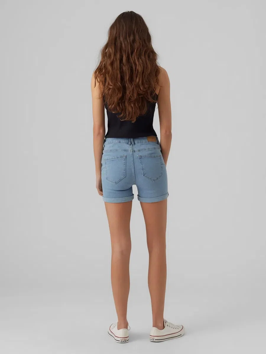 VERO MODA Shorts Denim con Orlo Arrotolato e Tasche