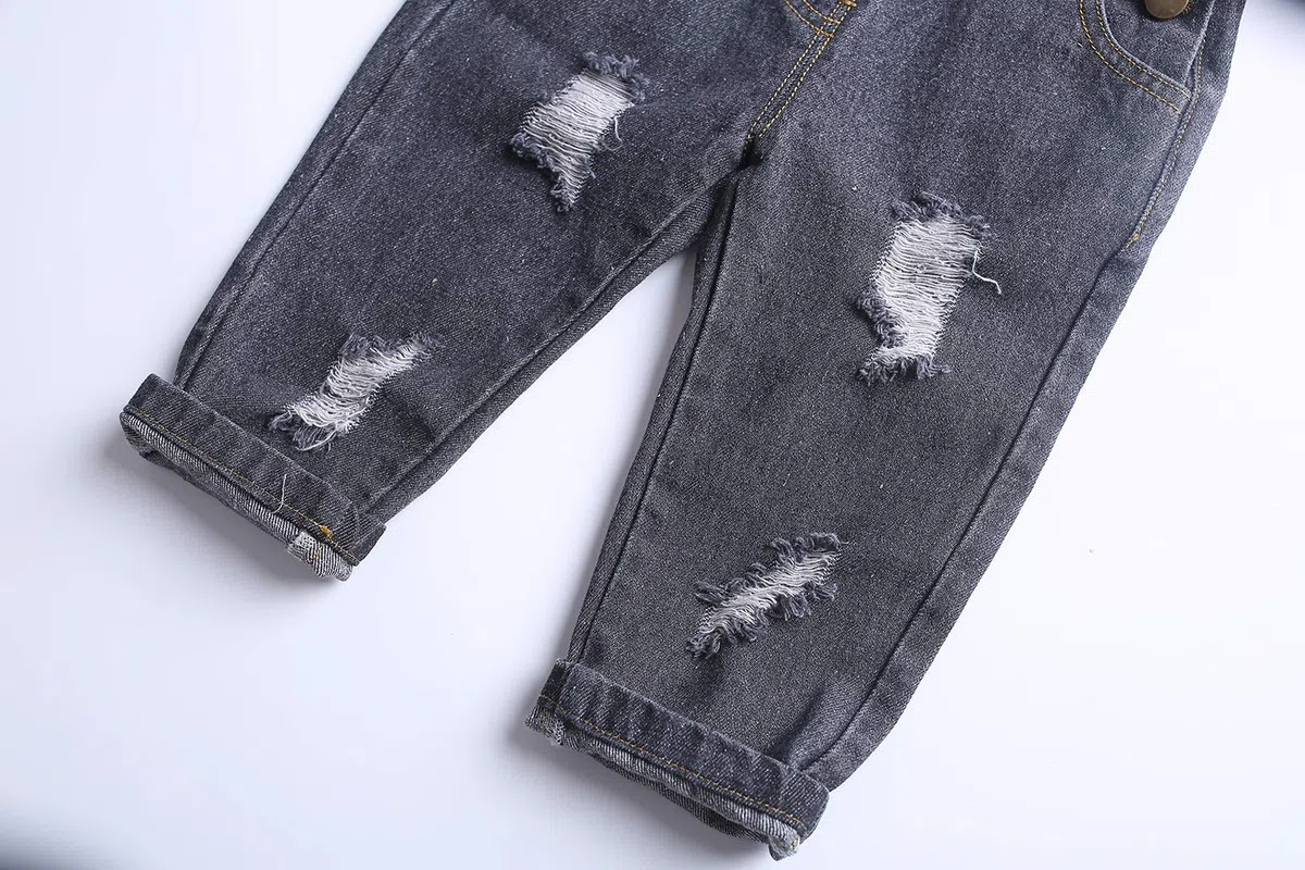 KIDSCOOL SPACE Salopette di Jeans Strappati per Bebè e Bebè in Puro Cotone Blu/Nero,Blu,3-4 Anni