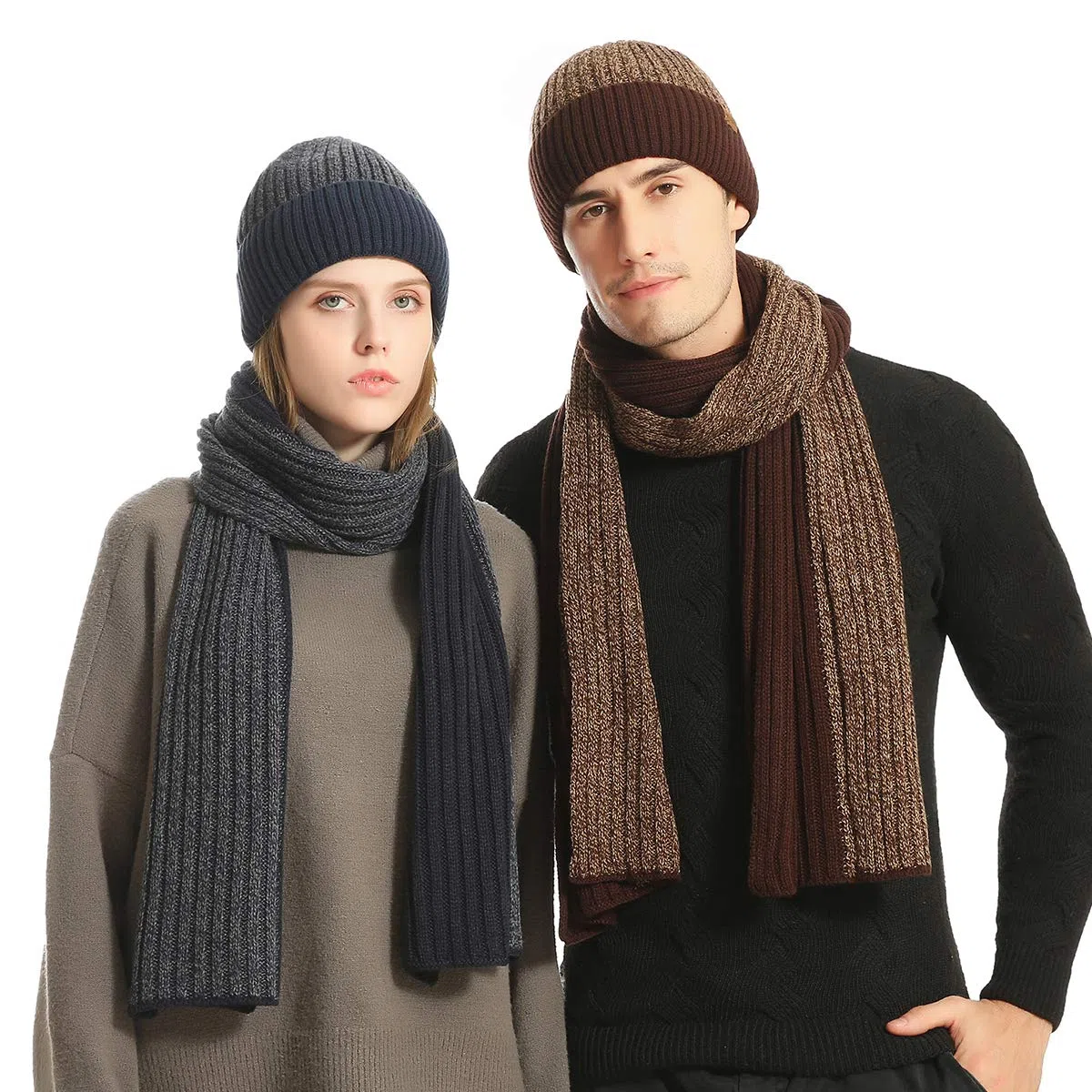 LumiSyne Invernali 3 Pezzo Cappello Sciarpa Guanti Per Uomo Donna Moda Semplice Jacquard Bicolore Guanti Touch Screen Sciarpa Lunga Cappello In Maglia Berretto Beanie Ispessita e Morbida