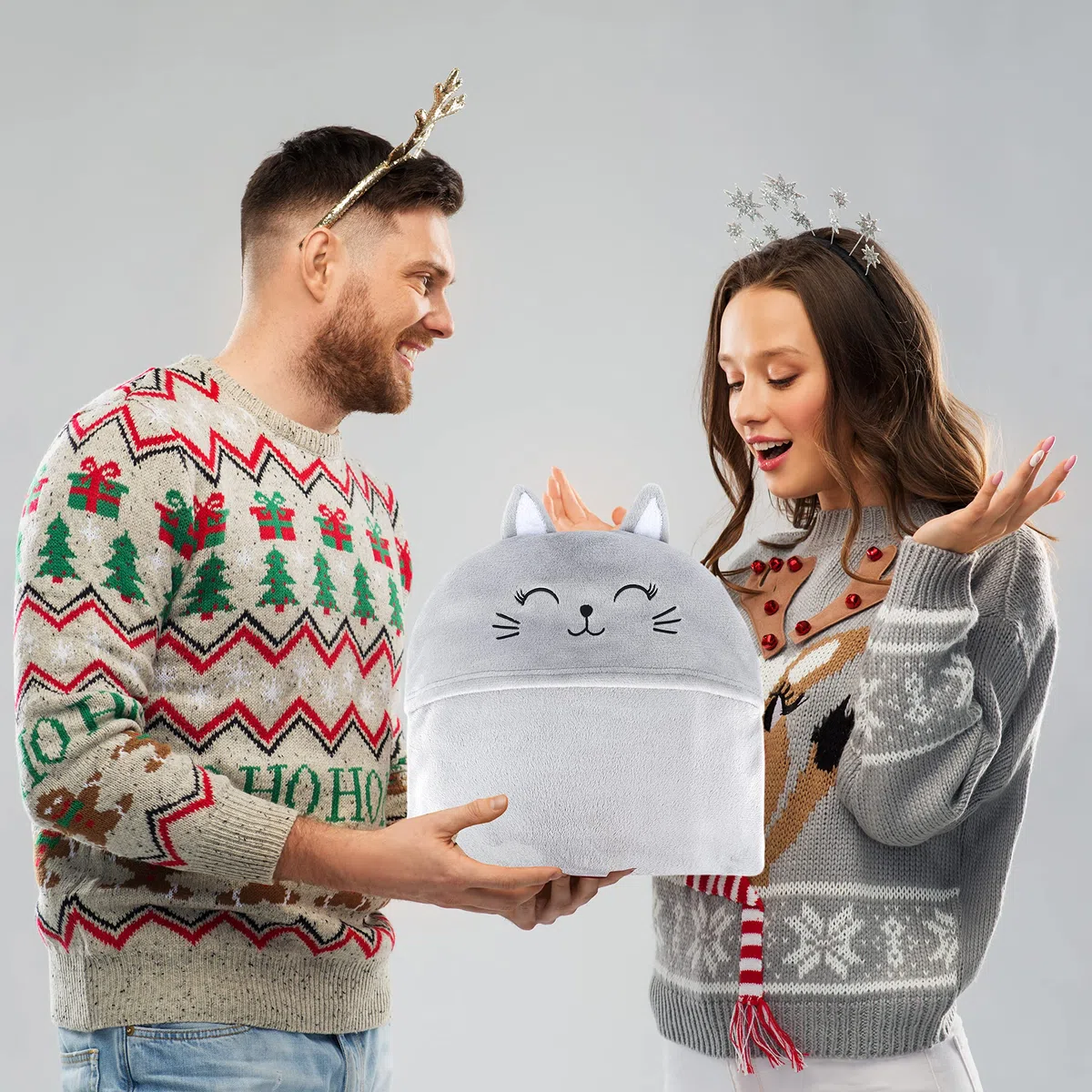 Coperta con Maniche e Cappuccio Regali per Amanti dei Gatti Flanella Plaid con Maniche 130×150 cm Regalo Donna Compleanno Natale Divertente Coperta Gatto Indossabile