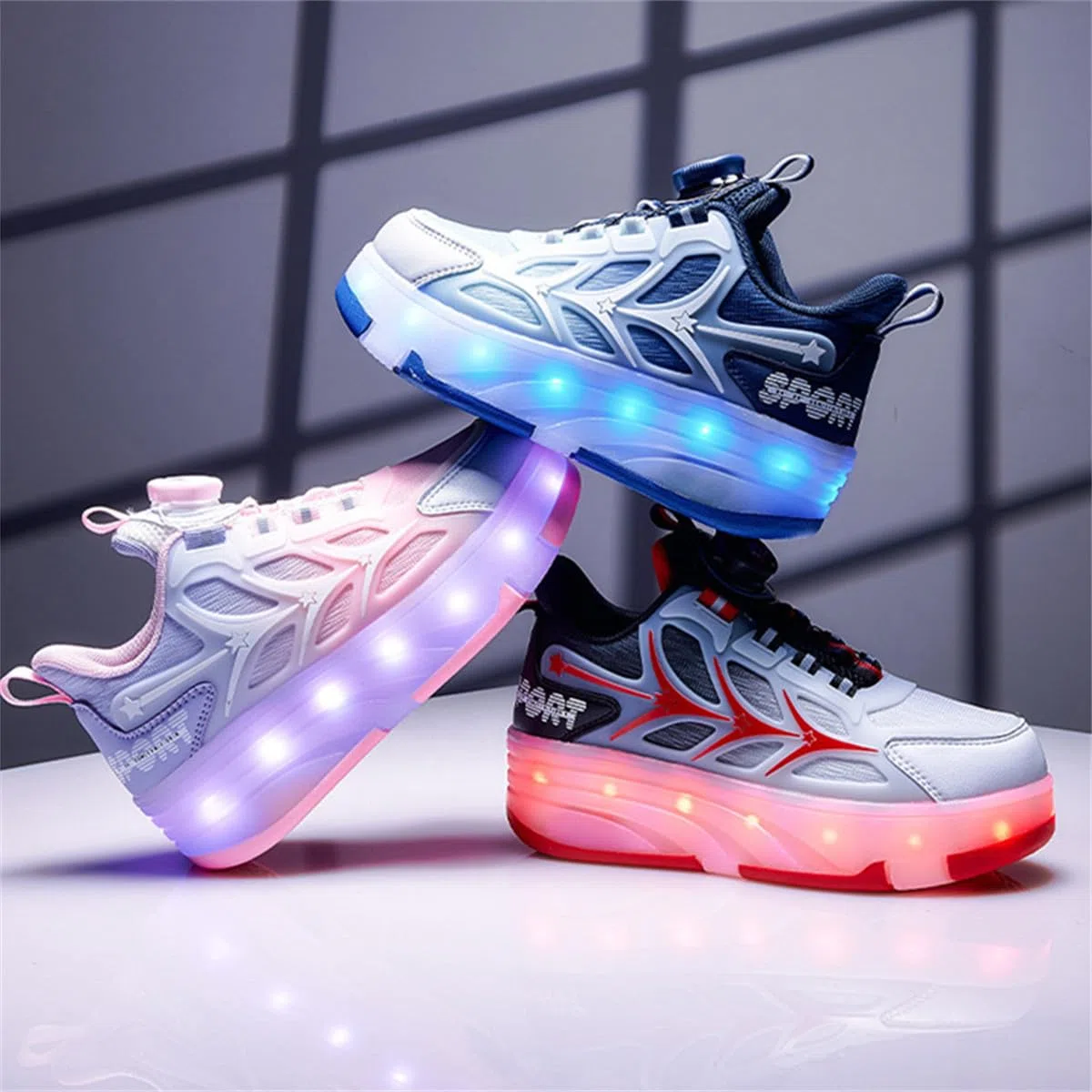 Mateju Scarpe con Rotelle Bambina, Ragazza Ragazzo Sportive Scarpe da Skateboard LED Luci Brillantini, 4 Rotelle Rimovibile Skateboard Ginnastica da Pattini Sneakers per Bambino