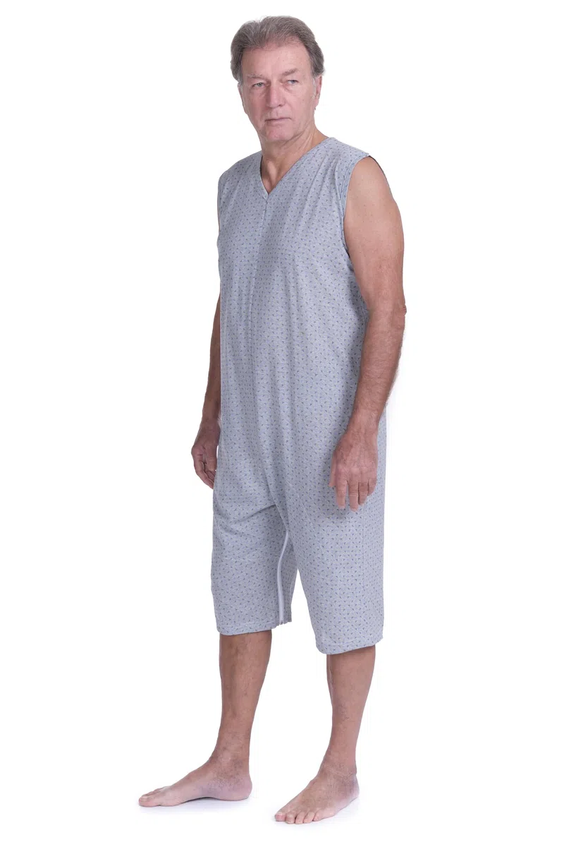 FERRUCCI COMFORT Pigiama Tutone Sanitario Estivo Smanicato in Cotone - 9008/8 - Adatto per Anziani, Incontinenza, Alzheimer, Pantalone Corto, Fresco (Grigio, XL)
