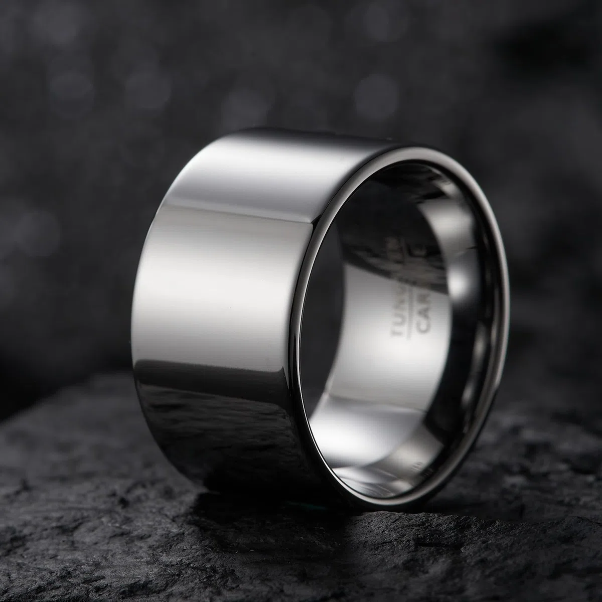 Anello da Pollice Uomo, Fascia in Tungsteno Pesante Larghezza 14mm, Gioiello Solido dallo Stile Dominante, Comfort Fit (Misura USA)