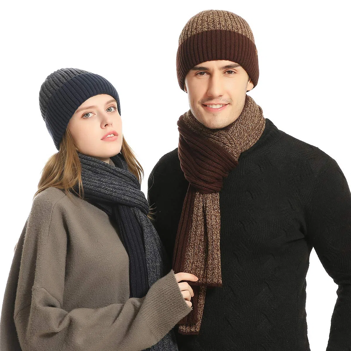 LumiSyne Invernali 3 Pezzo Cappello Sciarpa Guanti Per Uomo Donna Moda Semplice Jacquard Bicolore Guanti Touch Screen Sciarpa Lunga Cappello In Maglia Berretto Beanie Ispessita e Morbida