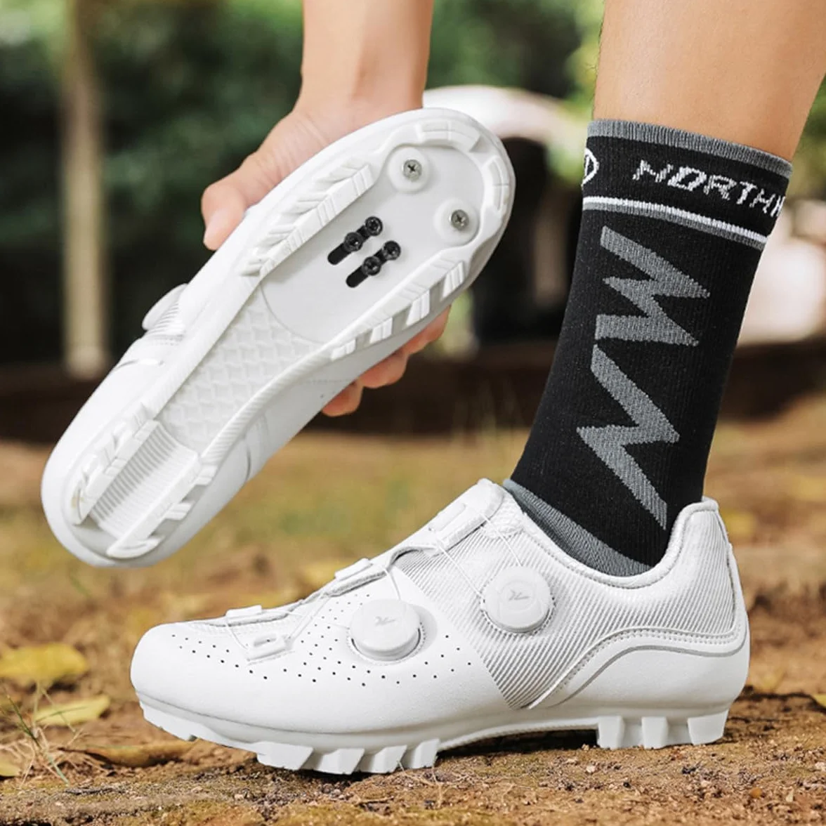 Hixingo Scarpe da Ciclismo MTB per Uomo Donna MTB Compatibili Pedali SPD Traspirante Unisex Scarpe Mountain Bike Ciclismo All'aperto per Bici, 37-47 EU