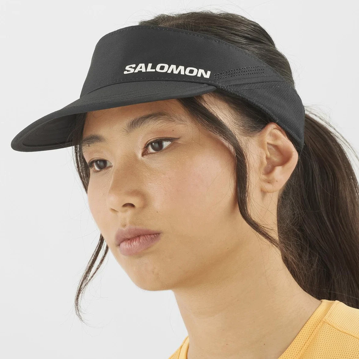 Visiera Salomon Shakeout, Look Riflettente audace, Tessuto Traspirante ad Asciugatura Rapida, Tesa Flessibile Ripiegabile e vestibilità Regolabile per la Corsa